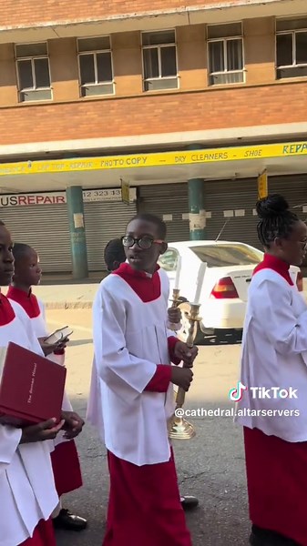 The beinging of Holy Week❤️🕯️ #proudlycatholic #altarserver #fypviralシ #catholictiktok #palmsunday