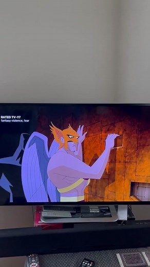 Batman, Hawkgirl,and Hawkman team up against Shadow Thief in Justice League Unlimited #batmananimated #hawkgirl #hawkman #dccomics #dcanimated #dcanimatedshows #justiceleagueunlimited #justiceleagueunlimitedtheseries #teamworkmakesthedreamwork
