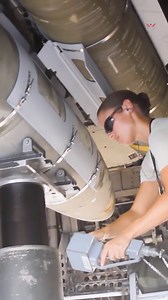 Loading GBU-31 JDAMs onto the B-1B Lancer | US Military News