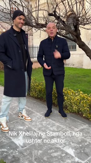 Nik Xhelilaj eshte sot aktori me i njohur shqiptar ne Stamboll. Ai eshte vendosur aty ne vitin 2012. Por perpara kesaj kishte qene ne Stamboll me idene per t’u bere ushtarak… #istanbul #stamboll #nikxhelilaj #movies #kinematografia #blendifevziu @nik_xhelilaj @thonila_thina @indritkasmi