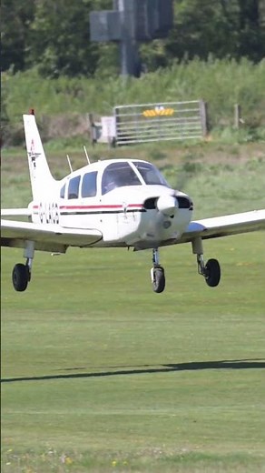 G-LACB Piper PA-28-161 Warrior II landing at Barton Aerodrome #aviationlife #airshowfans #aviation