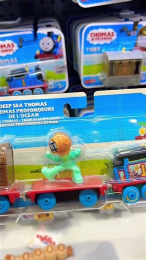 Thomas change colors #thomas #thomasandfriends #thomasthetrain #toys