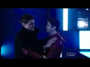 The Flash 4x23/Team Flash finally defeats Devoe/Ralph is back/Cecile says her water broke