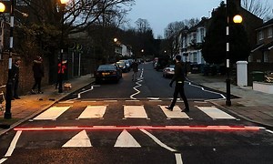 LED lights on pedestrian crossings could cut 7k accidents on roads