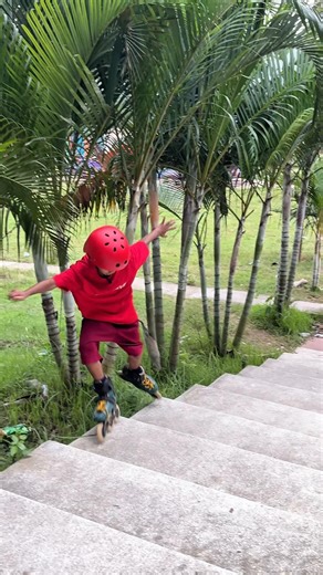 👍প্রশিক্ষণ ছাড়া চেষ্টা করবেন না।🛼 #skating #stunt #skate #skateboard #shorts ‪@Brother_Skating_7‬