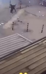 People ran for safety as police uses tear-gas and stray bullet at Tejuosho plaza occupants… @highlightTraders Protest Power Outage at Tejuosho Market, Lagos.Earlier today, traders at Tejuosho Market in Yaba, Lagos, staged a protest over prolonged power outages which they say have been crippling their businesses. The demonstrators, many of them market women and shop owners, were seen chanting slogans such as “No light, no business,” as they demanded immediate restoration of electricity.Eyewitness