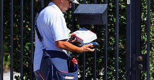 U.S. Post Office hiring 300 mail carriers