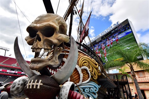 What channel is Lightning vs Bruins on today? Time, TV for Stadium Series game