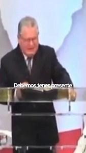 2.7K views · 1.2K reactions | No importa cuán grande sea el poder humano ni cuán alto se levante el orgullo del hombre. Ante la presencia de Dios, todo poder terrenal se desvanece, porque somos y seremos siempre polvo de la tierra. | José Arturo Soto | Facebook