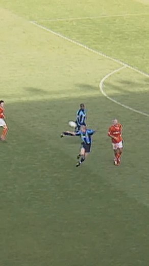 A superb strike from Fabrizio Ravanelli ☄️ | Middlesbrough FC