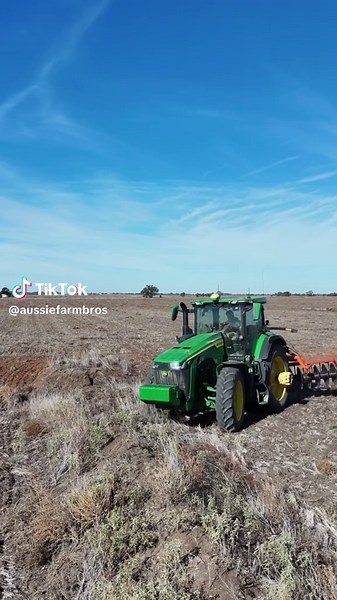 Exploring John Deere Tractors and Diesel Trucks