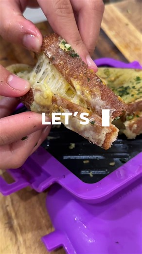 @Micro Grill I love mayo but butter is superior 😌 This has completely changed my life 😭 #cooktok #easyrecipe #foodlover #lifehack #food