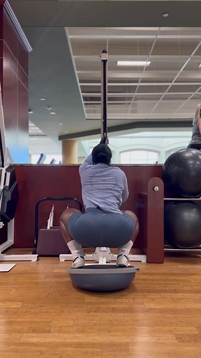 🗓️MARK YOUR CALENDAR then SAVE📌this workout! Y’all ever tried the Endless Rope Machine??? If not WATCH THIS then try it the next time you’re in the gym. Do each exercise 6 rounds 30 seconds each 👀 Thank Me Later!NEXT Mark your calendar!! The next round of the Snatch That Body Reloaded Challenge kicks off April 24th! I will instructing the FIRST LIVE WORKOUT EVER! ( Don’t worry if you miss it, the LIVE classes are Recorded)) Click the link to sign up and make sure you take advantage of my Food