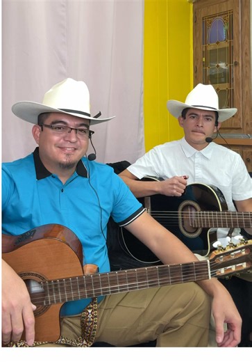 Lucecita Dueto Hermanos Andara | Duets Videos