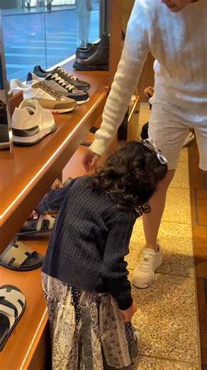 226K views · 3.6K reactions | Hatti要想哄誰能把她哄的團團轉，要是心情不好也能把人氣個哭笑不得#hatti #葉海洋 | 葉海洋 - 迪仕艾普 Dc Export - 台灣總代理 | Facebook