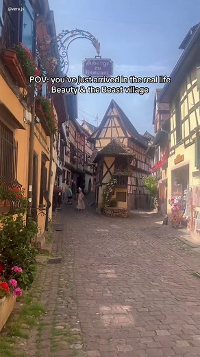 Colmar: Le Village de Beauty and the Beast en France