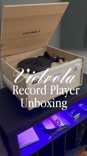 Unboxing My New Victrola Record Player 💿🎶 #victrola #recordplayers #recordplayer