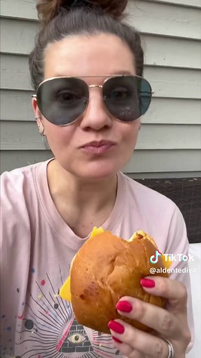 Quick & Easy BBQ with MorningStar Farms Spicy Black Bean Burgers