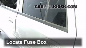 Interior Fuse Box Location: 2006 Chevrolet Trailblazer EXT LS 4.2L 6 Cyl.