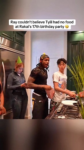 461K views · 8K reactions | Ray is so funny and real 藍 #ray #tylil #rakai | Rayasianboy | Facebook