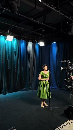 "Crazy" on WGN Midday News • Drury Lane Theatre