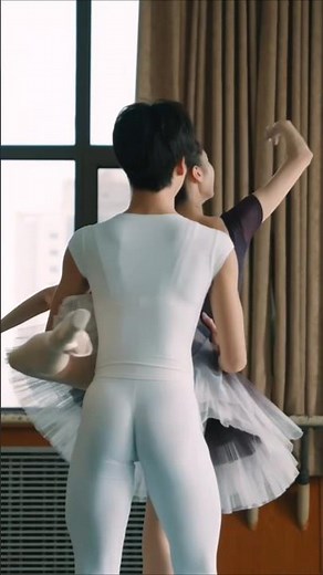 北舞附中芭蕾19级毕业快乐🎉 #ballerino #ballet #balletdancer #dancer #dance #chinesedancer #danseur #balletboys