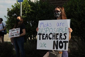 Crowd Protests Cherokee County School System Reopening, Demands Mask Mandate