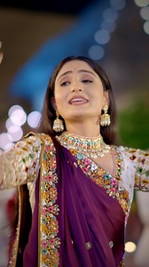 1.7M views · 10K reactions | https://youtu.be/WAi1iuvC5qc?si=9A5vHWpc9rssJlnz ……Zankaar 3.0 Lal re gulab na fulo ni chuddi…. Link in my bio …...#geetarabari #geetabenrabari #zankaar #zankaar3 | Geeta Ben Rabari. | Facebook