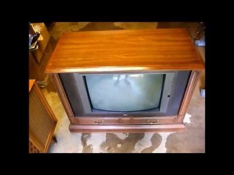 Repair of a 1993 RCA Colortrak 26" cabinet model color TV using the CTC177 chassis
