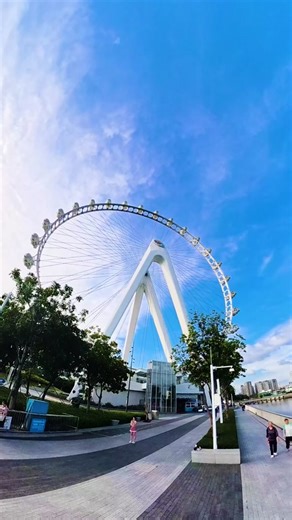 Imagine holding an entire sunset in your hand 🌅. The Insta360 X4 makes it possible. Capture mind-bending 360° timelapses that'll make you question reality. #Insta360 #Insta360X4 #TimeWarp #NextLevelVideo