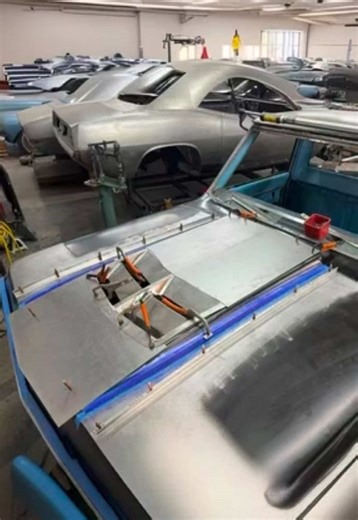 Fabricating cowl induction hood for 69’C10 🔥 #C10 #c10nation #chevytruck #classictruck #metalfabrication