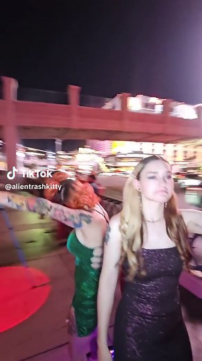 it was the hottest week in Vegas (bc we were there obv)