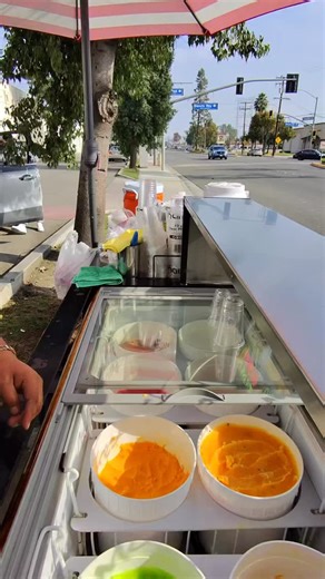 Primer domingo del mes 🙌🤩 Hoy estaremos vendiendo en estas locaciones!! 👇👇👇👇 Shop 📍7351 rosecrans ave unit c Paramount ca90723 Popup! #1 📍7801 rosecrans ave Paramount ca90723 Popup! #2 📍14400 paramount blvd Paramount ca90723 | Nieve De Garrafa