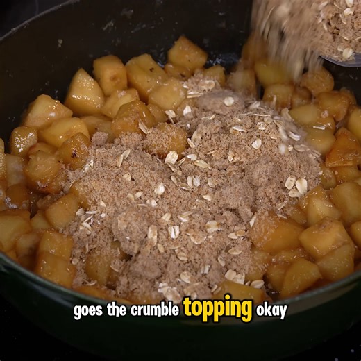 Fall in Love with This Easy Maple Ginger Apple Crumble Recipe! | Glen And Friends Cooking