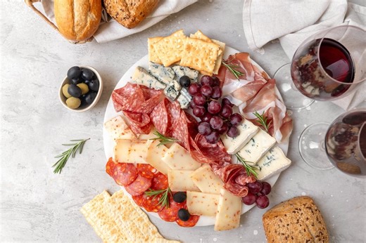 Un cardiologue alerte : ces 3 fromages sont les pires pour le cholestérol - Top Santé