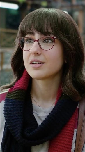 Sara Ali Khan Wants Aditya Roy Kapur To Promise WHAT?! 👀 #MetroInDino