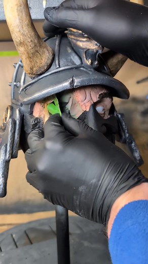 Paint job finished on my Samurai sculpt "Sakai's Revenge". Launching in 1 WEEK!!!... Follow for release details! #GhostOfTsushima #collectibles #collectibleart #sculptureart #sculpture | Conrad Hart