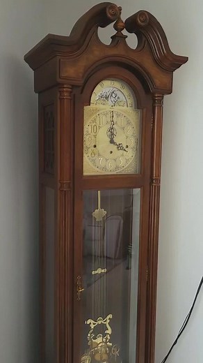 1996 Seth Thomas Grandfather Clock Features