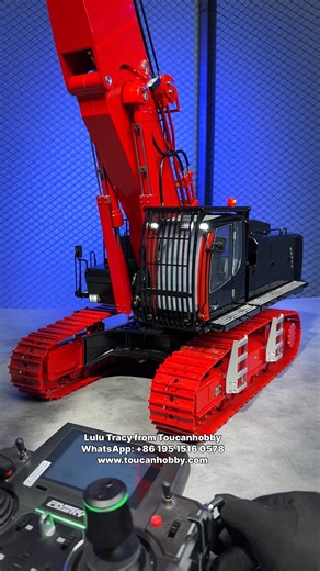 Check out the lights and the hydraulic cabin on the 1/14 scale CUT k970 demolition excavator ! #Rc #Toucanhobby #hydraulicrc #demolition #excavator #hydraulic #construction #metal #lift #cabin | Toucanhobby RC Model