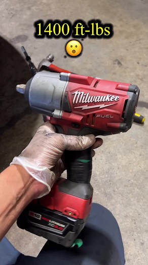 Honda Civic Tensioner Assembly Bolt 8mm Hex Socket Comparison: Milwaukee 2555-20 vs. 2767-20