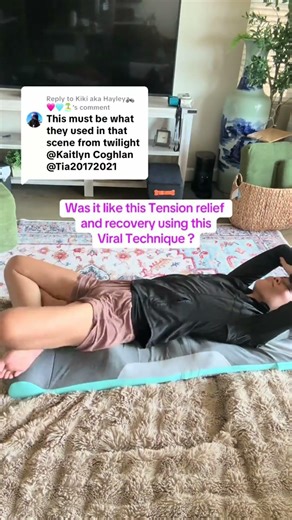 aka Hayley🏍️🩷🩵🏝️ Recovery made simple…use this back compression mat after workouts for less