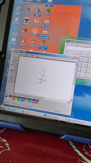 Windows 2000 on Samsung Galaxy Tab S7 FE☠️☠️☠️