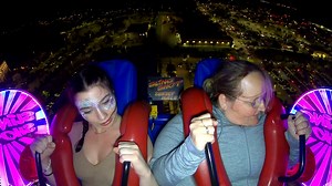 Leia & Hidy (1) | Sunset Walk SlingShot