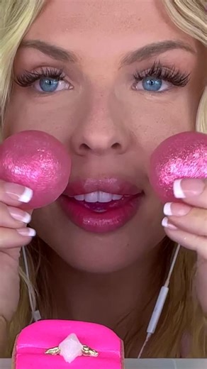 Naomi MacRae (Hunnibee ASMR) on Instagram: "Hot pink for the win 💞💖💞 . . . . . . . #asmr #asmrsounds #hunnibeeasmr #satisfying #satisfyingvideo #eating #eatingasmr #trending #foryou #foryoupage #shorts #reels #viral #explorepage #hunnibee"