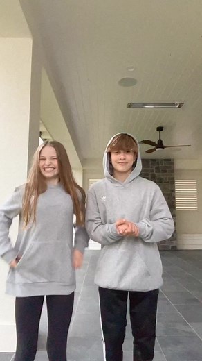 440K views · 32K reactions | What happened at the end? 勇 @nidal.wonder_ #explorepage #bestfriendgoals #bestfriends #reels #dance | Salish Matter | Facebook