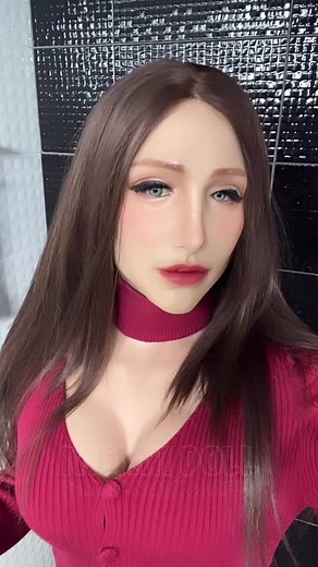 Realistic Female Silicone Masks for Unique Performances