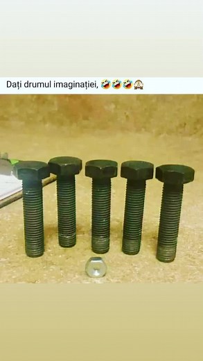 Videoclipuri postate de M (@madibosu) cu sunet original - Manele_official_01