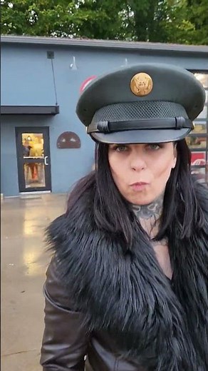 American Pickers store in Le Claire Iowa! #americanpickers #americana #vintage #motocycle #car #rust