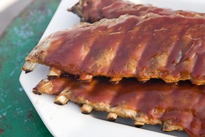 EJ's Simple Oven-bbq Ribs