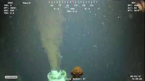 What you're seeing is high-pressure oil surging from the sea floor nearly 5,000 feet below the surface.This is original footage from the 2010 Deepwater Horizon oil spill, a disaster that continued for 87 days. At this depth, the ocean's weight makes even the smallest rupture a massive engineering nightmare. The "clouds" you see aren't smoke. It's oil and gas blasting into the freezing deep. Fixing something like this is extremely difficult, costly, and dangerous, requiring specialized equipment 